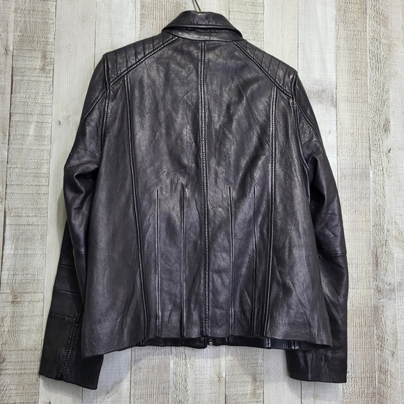 Women's Black Lamb Leather Jacket. Size Medium. Carbon2Cobalt - Picture 12 of 16